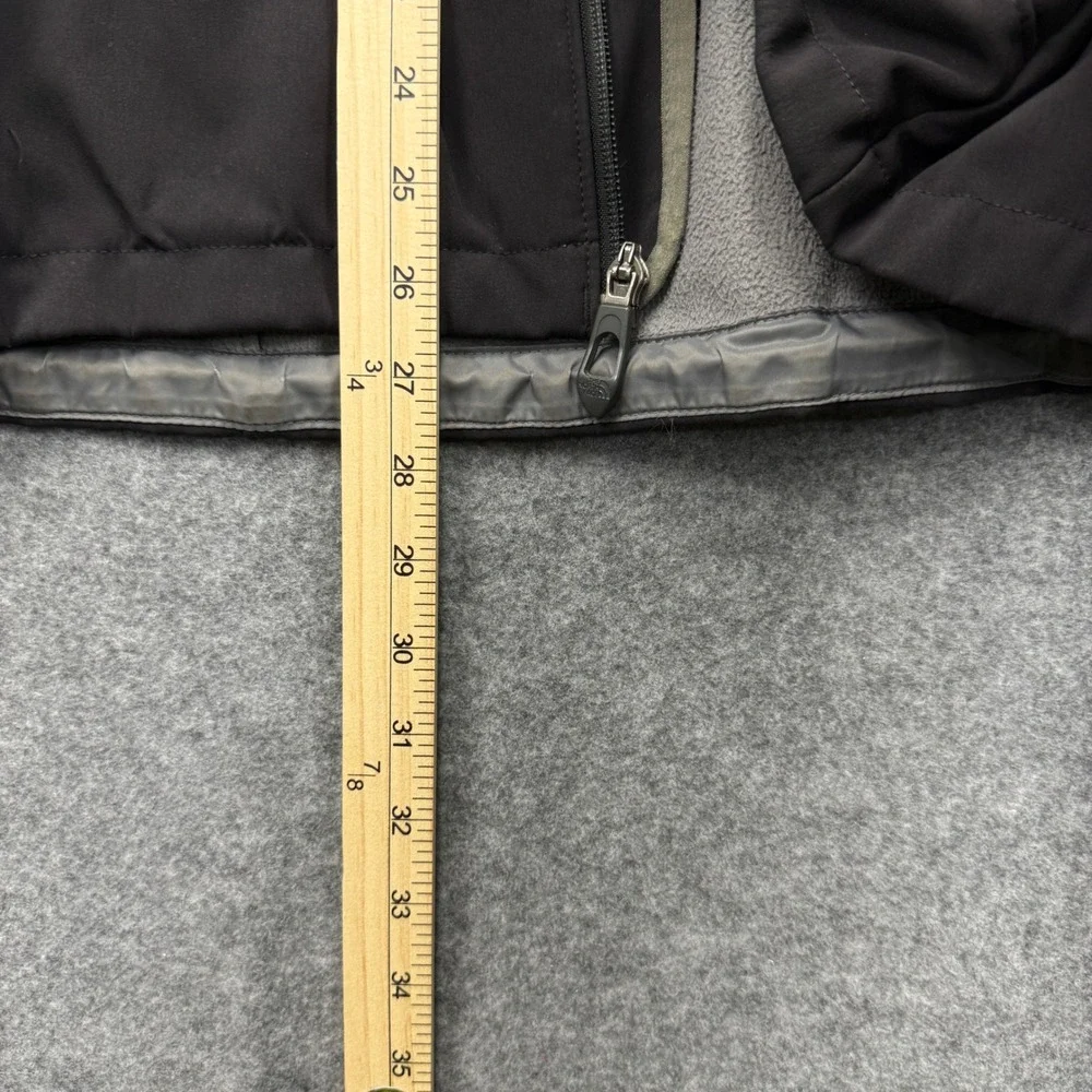 The North Face Apex Softshell Jacket Black Red Zip Pockets Fleece Lined Mens L